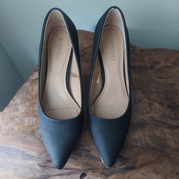 Black Snakeskin Heels - Picture 2 of 9